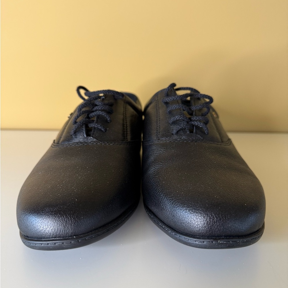 Easy Spirit ES Motion Leather Oxford in black size 10WW - Picture 2 of 6
